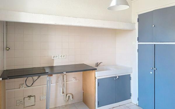 Appartement à vendre    3 pièces • 55 m2 Avignon
