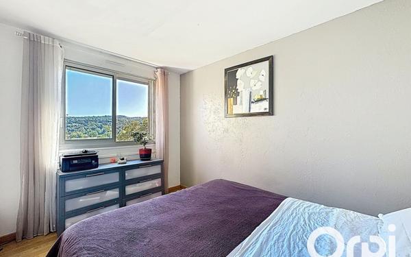 Appartement à vendre    4 pièces • 80,26 m2 Villeneuve-Loubet