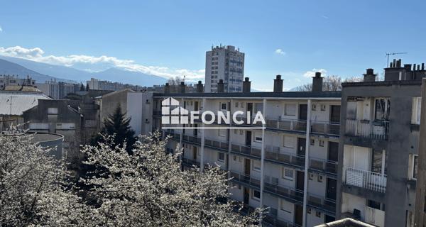 À vendre Appartement 2 pièces 46.77 m² - Grenoble 38100