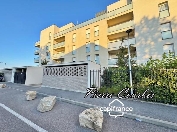 Appartement à vendre 2 pièces VAULX EN VELIN (69)