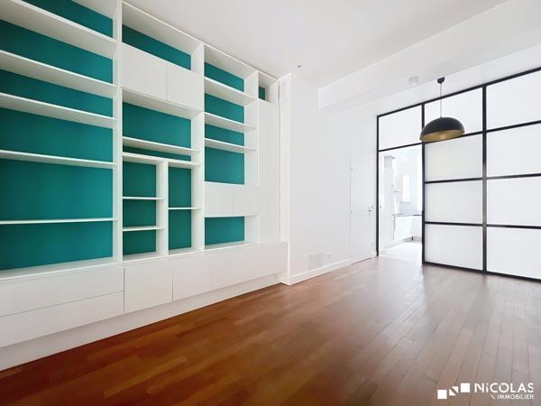 Appartement T3/T4 avec terrasse et parking – Triangle d’Or / Jardin Public