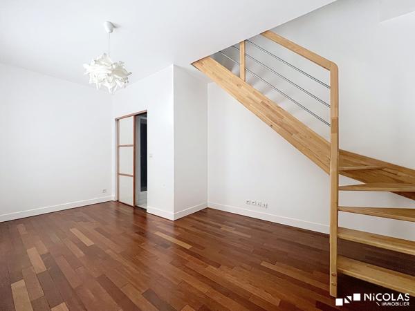 Appartement T3/T4 avec terrasse et parking – Triangle d’Or / Jardin Public