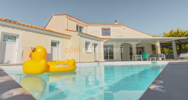 Vente Villa251 m² - 9 Pièces - BRETIGNOLLES SUR MER (85470)