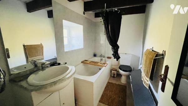 PLUMELIAU, Propriété de caractère, REF 49N