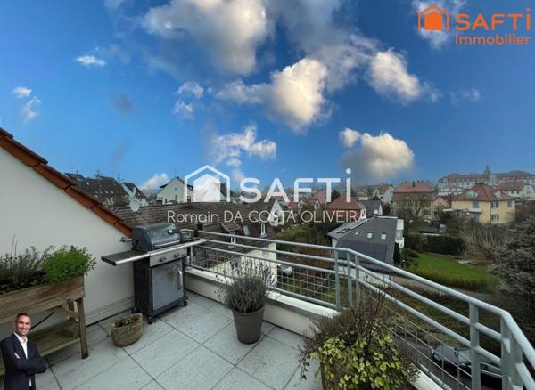 Superbe appartement de 3 pièces en attique disposant de deux terrasses, d'une cave, d'une place de stationnement privée et d'un garage !