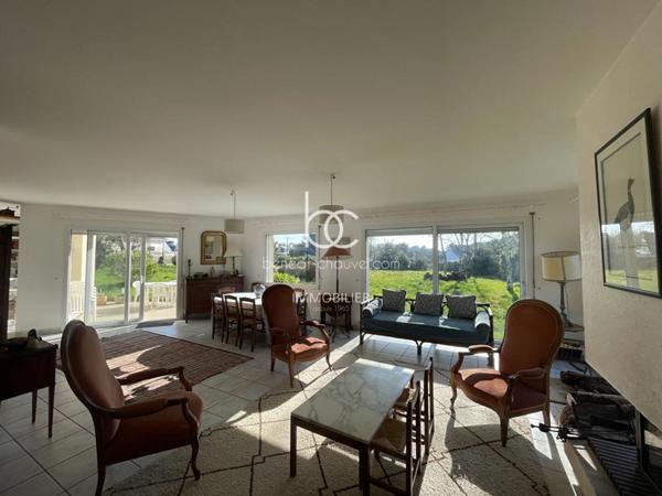 SAINT GILDAS DE RHUYS Maison 8 pièces 197 m²