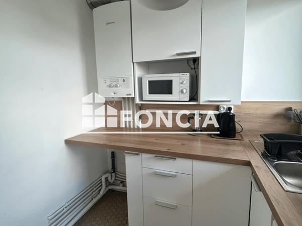 Location Studio meublé 22.3 m² - 7 BIS RUE JULES LEMAITRE Orleans 45000