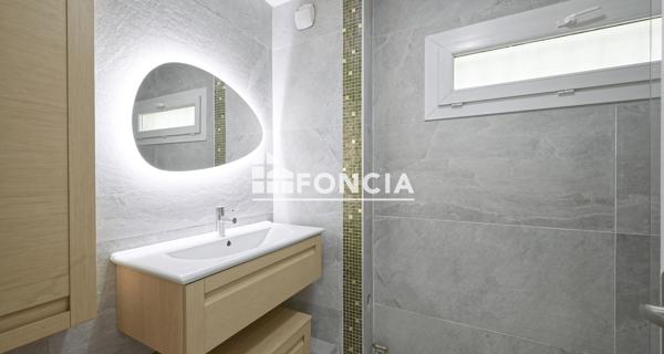 À vendre Appartement 3 pièces 85 m² - Grenoble 38100