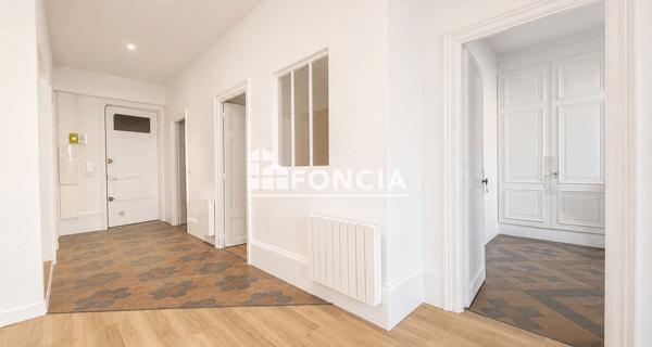 À vendre Appartement 4 pièces 86 m² - Villefranche-sur-saône 69400