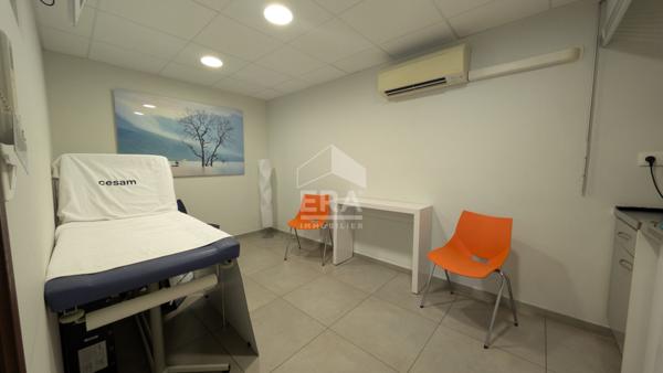 Local d'activité/bureau Toulouse Barrières de Paris / La Vache 100 m2