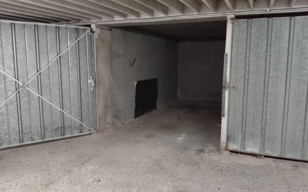 Stationnement à vendre    12 m2 Toulouse