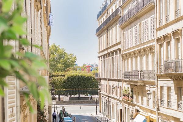 Appartement Paris 1 er - SAINT-HONORÉ / PLACE VENDÔME