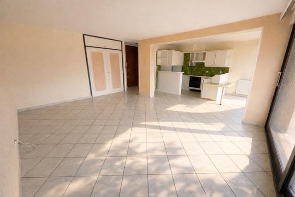 CLUSES - Résidence de standing - Appartement T2 - 57,70 m2 +