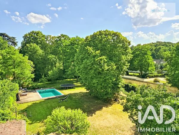 Maison à vendre 9 pièces 225 m² Le Coudray-Montceaux