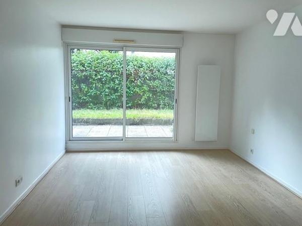 HYPER CENTRE, 115m², 3 chambres, jardin