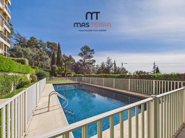 Appartement
         2 pièces
        - 64 m² Exclusivité 234 000 € *