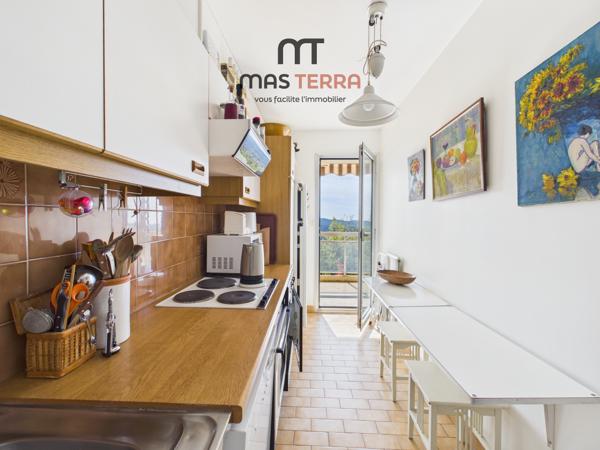 Appartement
         2 pièces
        - 64 m² Exclusivité 234 000 € *