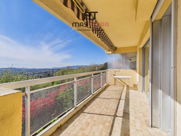Appartement
         2 pièces
        - 64 m² Exclusivité 234 000 € *