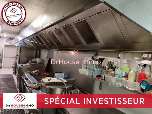 Commerce à vendre 10 pièces de 214 m²