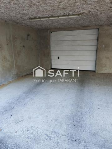 Maison T4 avec jardin et double garage + Parking