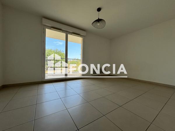 Location Studio 28.38 m² - 143 AVENUE ANDRE DEL MONTE Bormes Les Mimosas 83230