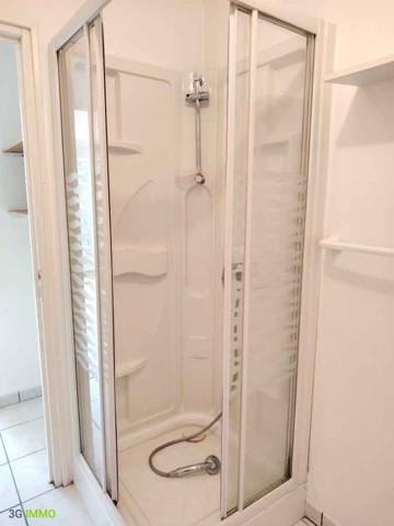 Location / Appartement T1 bis