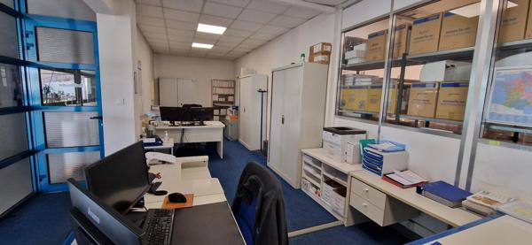 Local Commercial 1450m² – Cholet