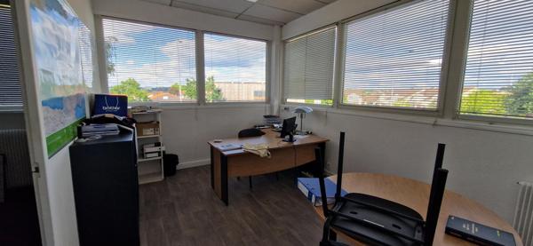 Local Commercial 1450m² – Cholet