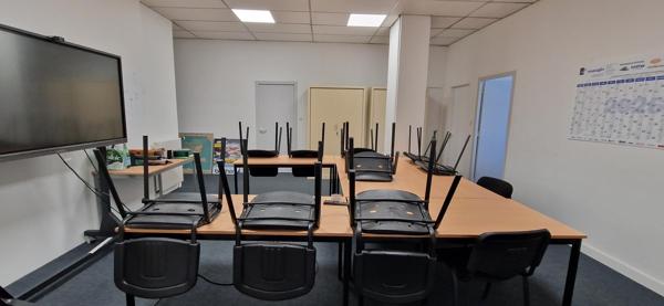 Local Commercial 1450m² – Cholet