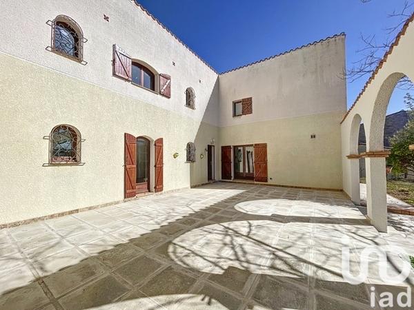 Maison à vendre 7 pièces 205 m² Saint-Cyprien