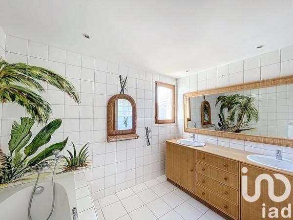 Maison à vendre 7 pièces 205 m² Saint-Cyprien