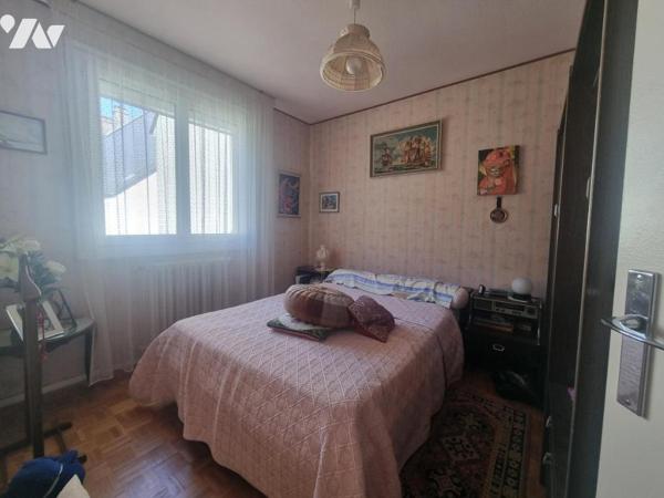 SECTEUR PERTUISCHAUD , maison à rénover de 90m²