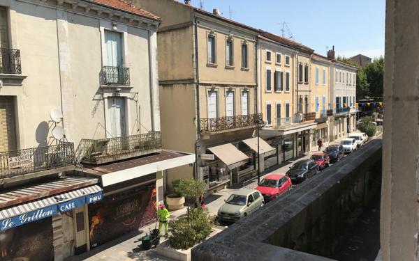 Immeuble à vendre    11 pièces • 800 m2 Orange