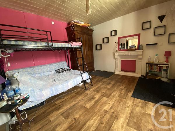 Maison à vendre  6 pièces - 193,58 m 2   MARANS  - 17