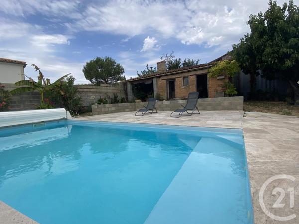 Maison à vendre  6 pièces - 193,58 m 2   MARANS  - 17