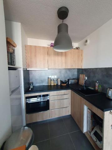 33000 BORDEAUX  APPARTEMENT T2 43 m2 +1 PLACE PARKING COUVERT