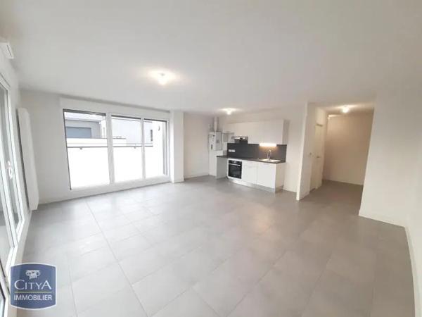 Appartement à louer 4 pièces 88.9m²