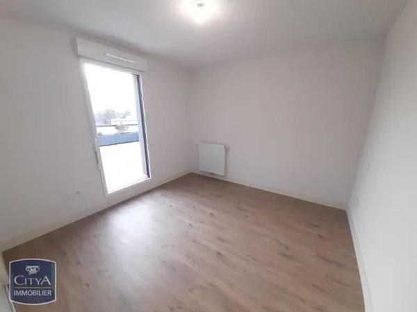 Appartement à louer 4 pièces 88.9m²