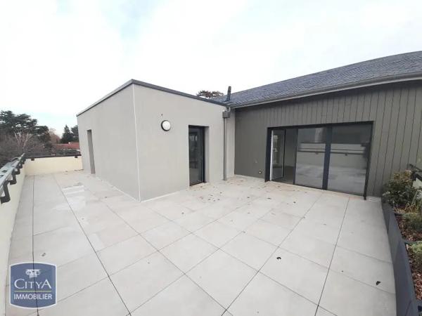 Appartement à louer 4 pièces 88.9m²