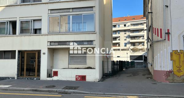 Location Parking - Villeurbanne 69100