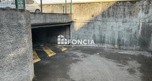 Location Parking - Villeurbanne 69100