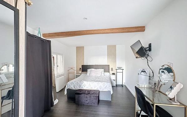 Maison à vendre    4 pièces •  Mozac