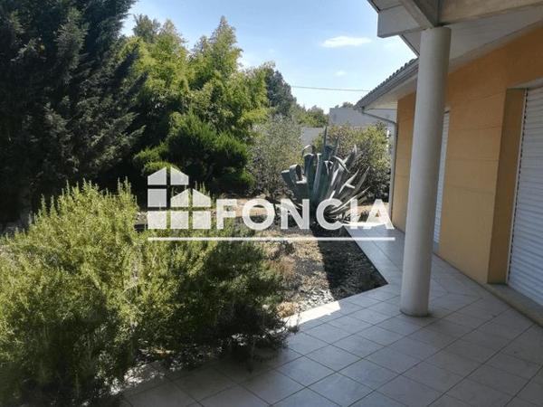 Location Maison 6 pièces 145 m² - 2 ALLEE DES CHENES ROUVRES Bruges 33520