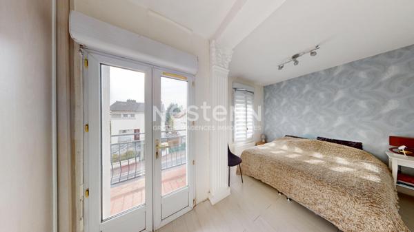 Maison à vendre à Antony - 6 pièces, - 3 chambres - 1 bureau - sous-sol - jardin - bon état