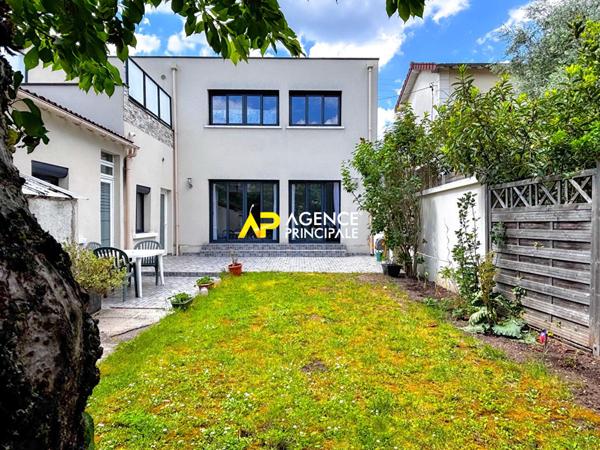 Sartrouville - Les Dix Arpents - Maison 7 pièces 125 m2 €750 000 ** - Référence 9580