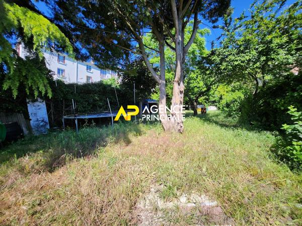 Maison de plain pied à Argenteuil 6 pièces, 4 chambres de 90m² située à 15 minutes de la gare. €424 000 ** - Référence 4525