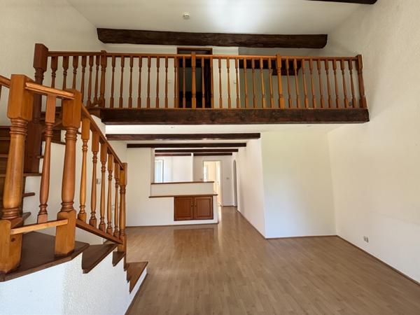 Maison
         4 pièces
        - 95 m² 220 000 € *