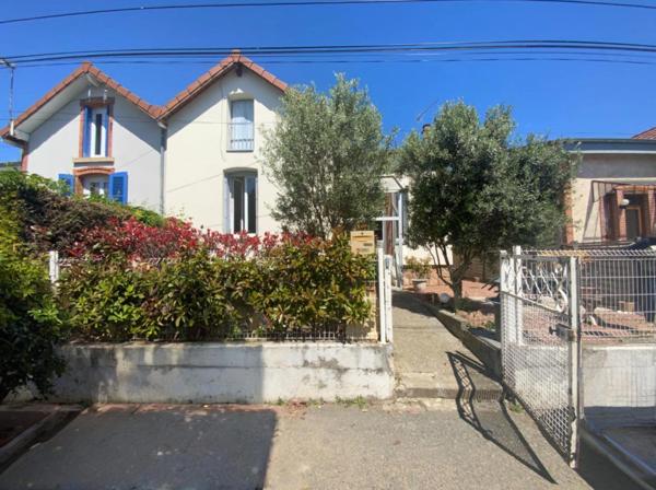 Maison VENTE à TERME avec RENTE sur 15 ans et DUH permanant, 4 pièces sur la commune de SAINT GERMAIN LAVAL (42)