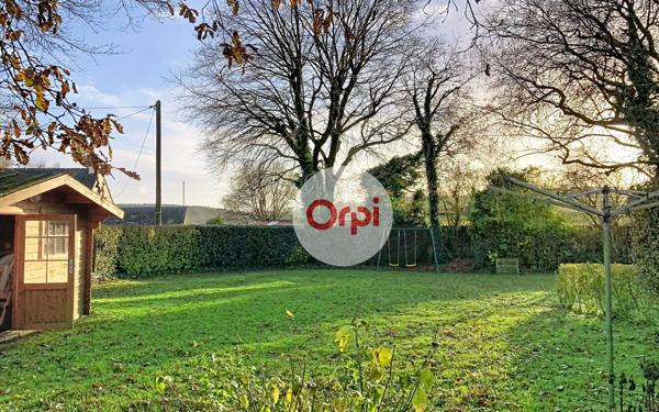 Maison à louer    6 pièces •  Limerzel