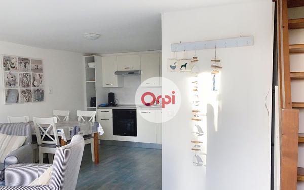 Maison à louer    6 pièces •  Limerzel